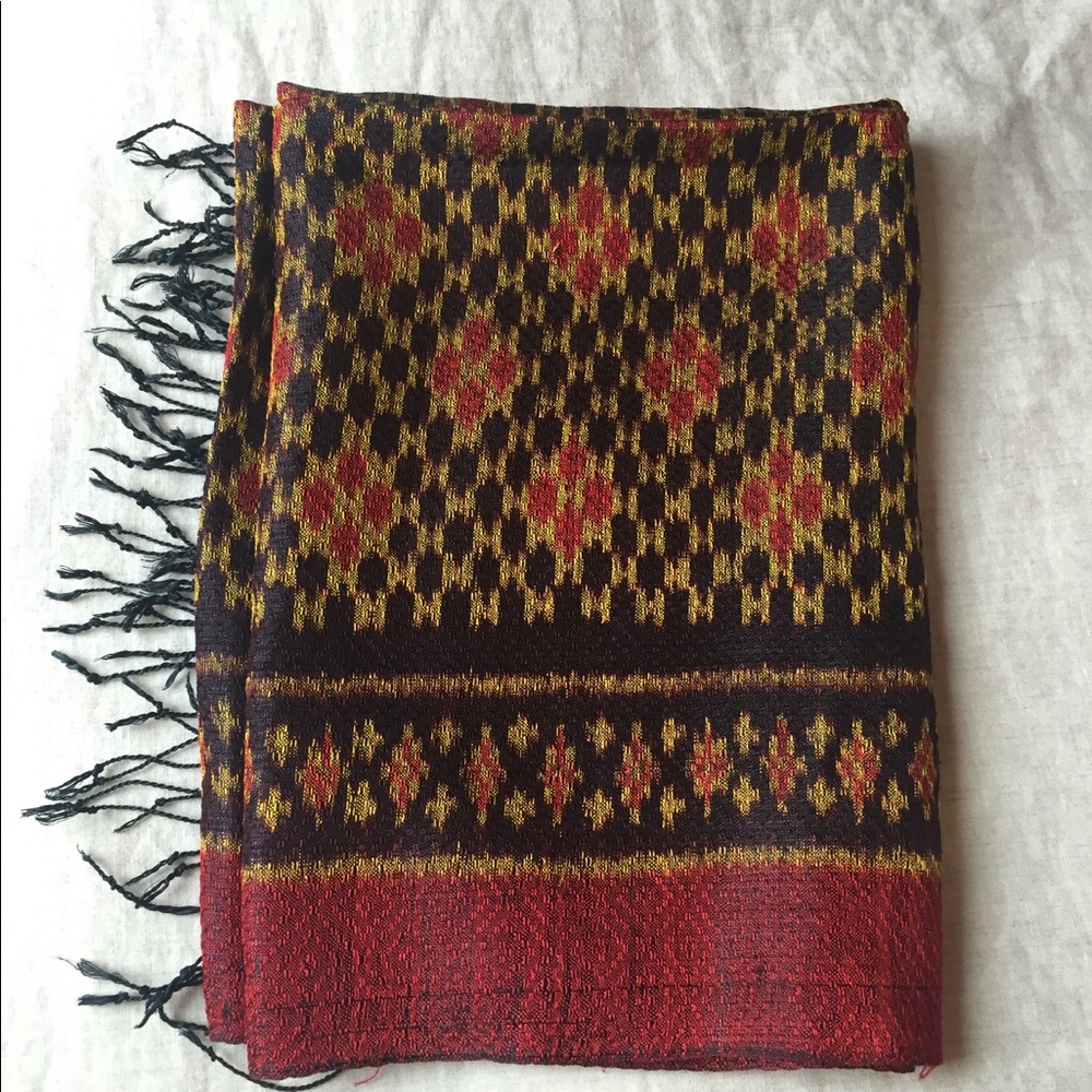 Elegant Thai Scarf/Wrap